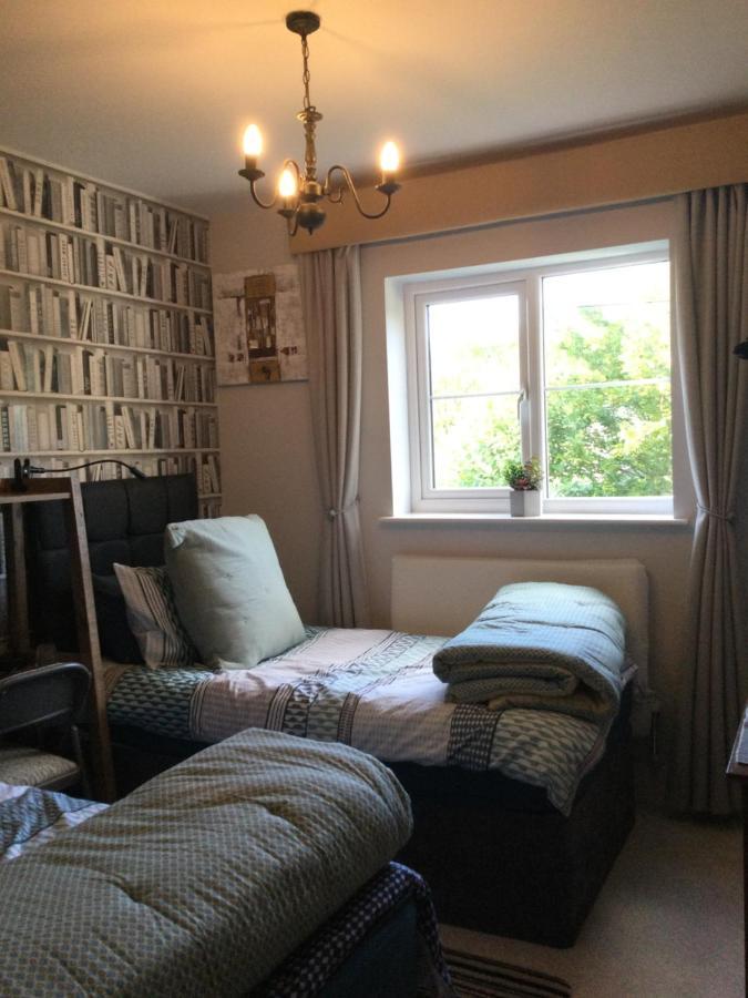 Woodbriar Bed & Breakfast Penmaenmawr ภายนอก รูปภาพ