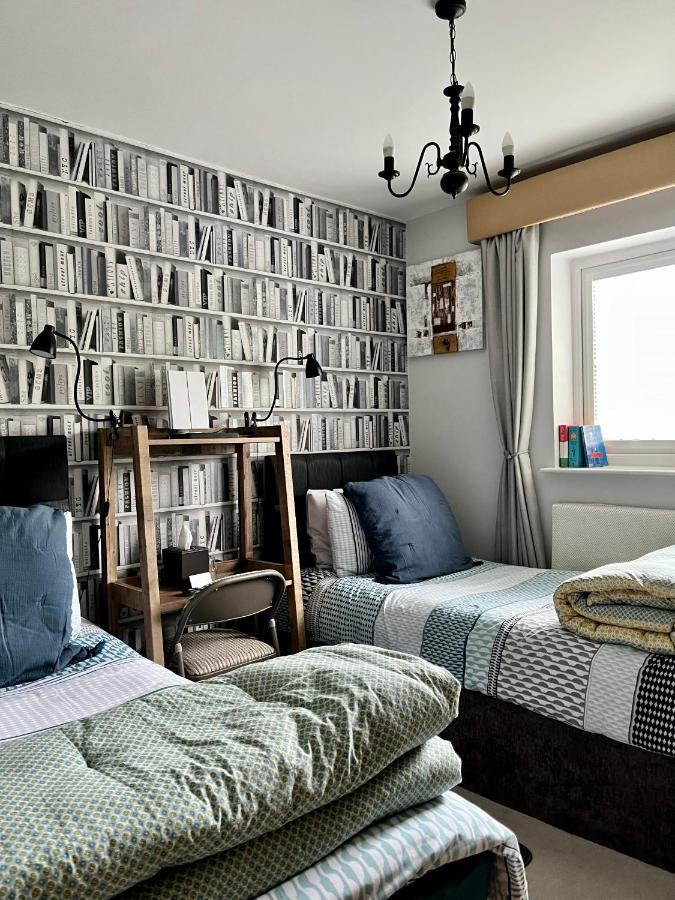 Woodbriar Bed & Breakfast Penmaenmawr ภายนอก รูปภาพ